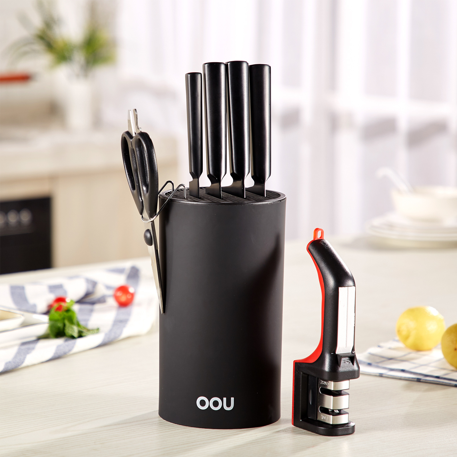 ORANGLES Black Blade Antibacterial Knife Set – 7 Pieces - angled perspective - presenting advantages - Image 4 of 5 | fits any environment | Purchase Black Blade Antibacterial Knife Set – 7 Pieces Michigan | Free Shipping ORANGLES