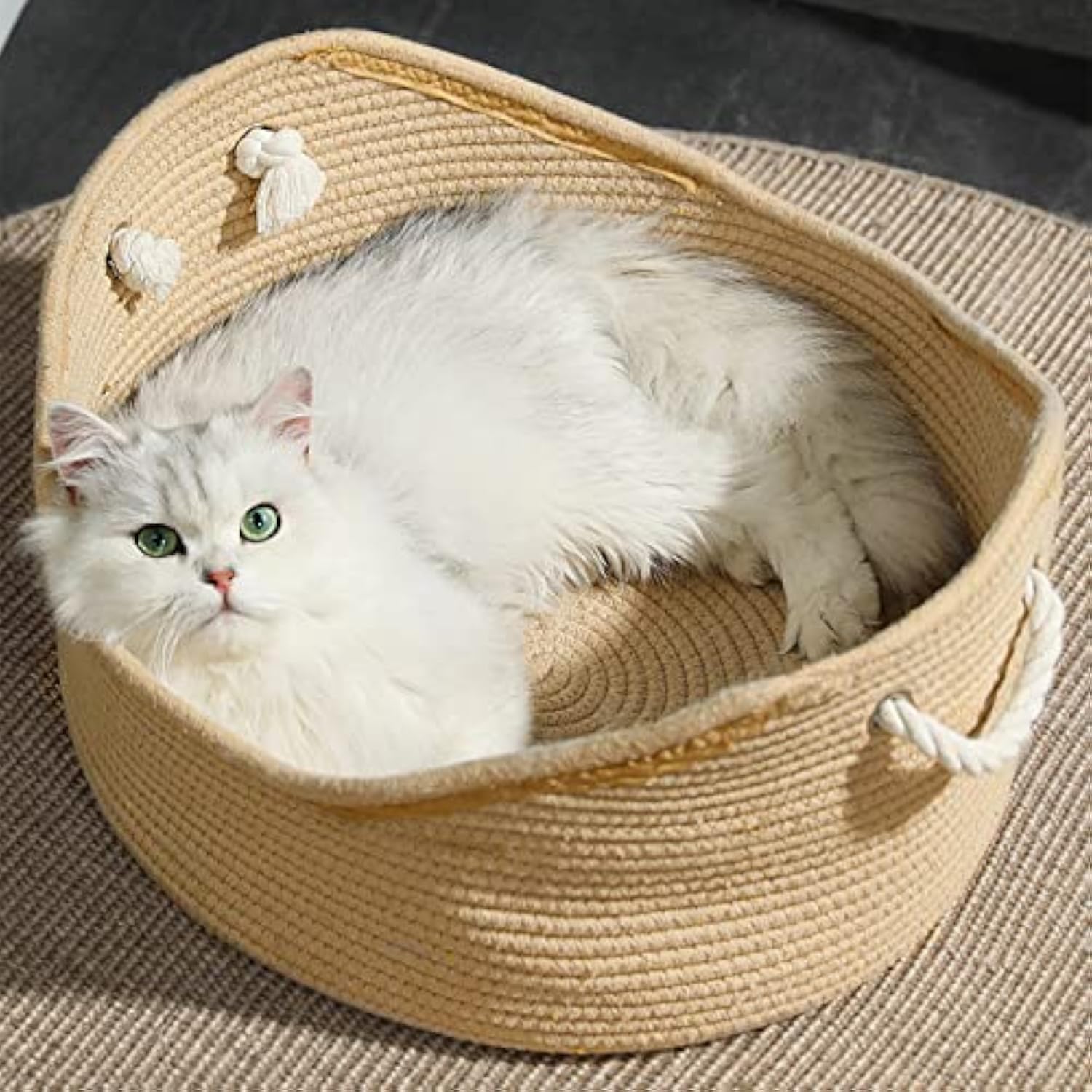ORANGLES Wicker Cat Bed Basket With Scratching Board - angled perspective - presenting advantages - Image 4 of 5 | fits any environment | Purchase Wicker Cat Bed Basket With Scratching Board Michigan | Free Shipping ORANGLES