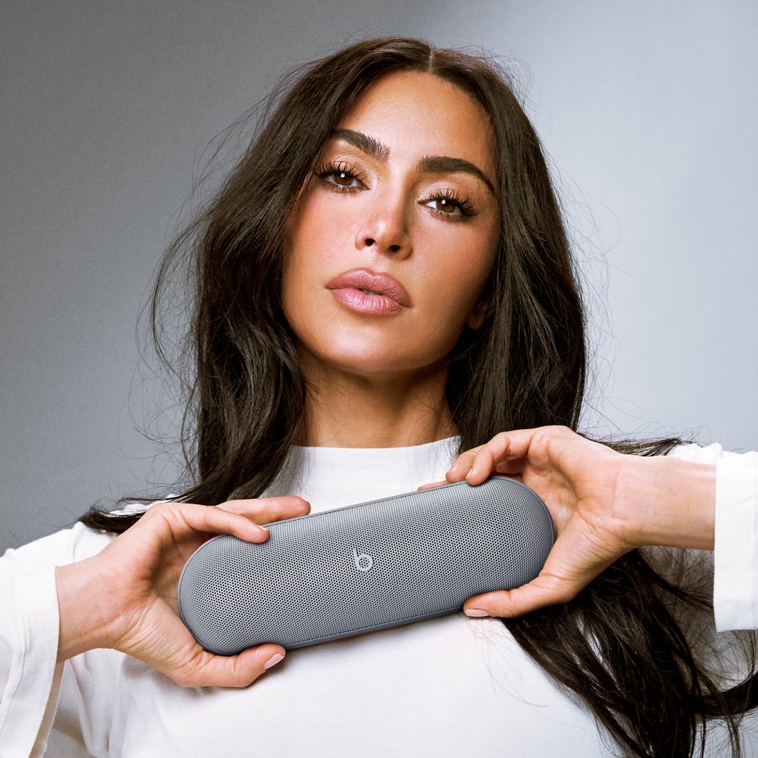 ORANGLES Beats Pill x Kim Kardashian Bluetooth Speaker Dark Gray | Wireless Portable Speaker & USB-C Charger, 24H Battery, IP67 Water Resistant - elegant presentation - Image 6 of 6 | designed for enthusiasts | Illinois | Free Shipping ORANGLES