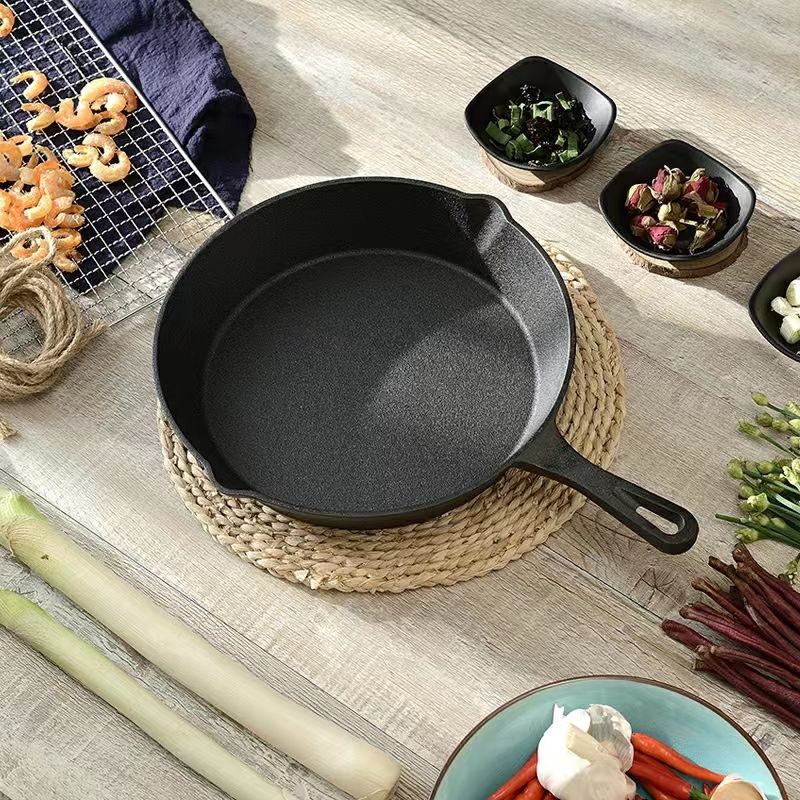 ORANGLES Cast Iron Frying Pan Skillet Wok | Non-Stick Flat Saute Pan for Omelette, Pancake, Steak & Egg Cooking - elegant presentation - Image 6 of 6 | designed for enthusiasts | Illinois | Free Shipping ORANGLES