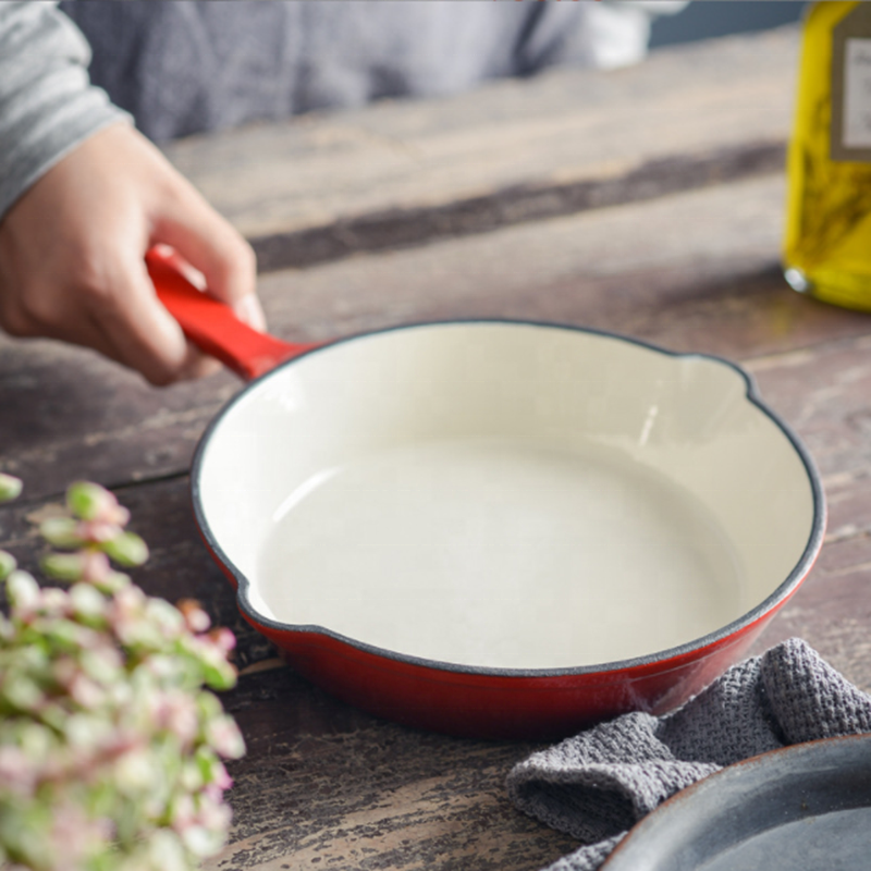 ORANGLES Enameled Cast Iron Skillet Round Frying Pan | Porcelain Enamel Coated Multipurpose Pan with Pour Spouts - full product showcase - Image 5 of 6 | suitable for professionals | Florida | Free Shipping ORANGLES