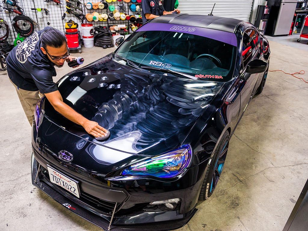 ORANGLES Chemical Guys Black Light Hybrid Radiant Finish – Premium Glaze & Car Sealant for Black & Dark Paint, Enhances Depth, Gloss & Protection (16 fl oz) - detailed closeup view - Image 3 of 5 | great for travel | Texas | Free Shipping ORANGLES